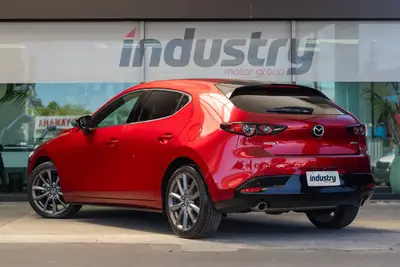 2019 Mazda 3 L-Package / Limited photo 2