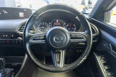 2019 Mazda 3 L-Package / Limited photo 18