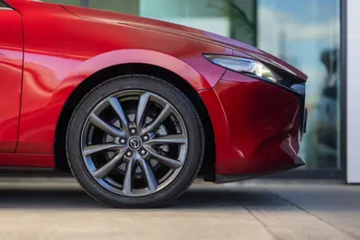 2019 Mazda 3 L-Package / Limited photo 11