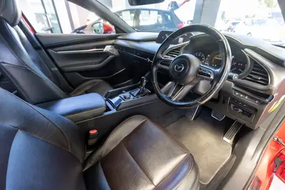 2019 Mazda 3 L-Package / Limited photo 3