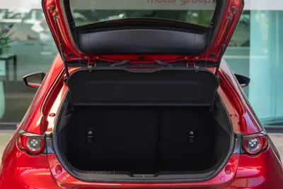 2019 Mazda 3 L-Package / Limited photo 9