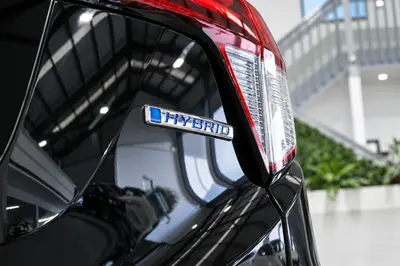 2015 Honda Vezel Hybrid Z photo 10