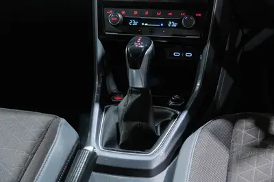 2021 Volkswagen T-Cross TSI STYLE DSG 1.0PT photo 20