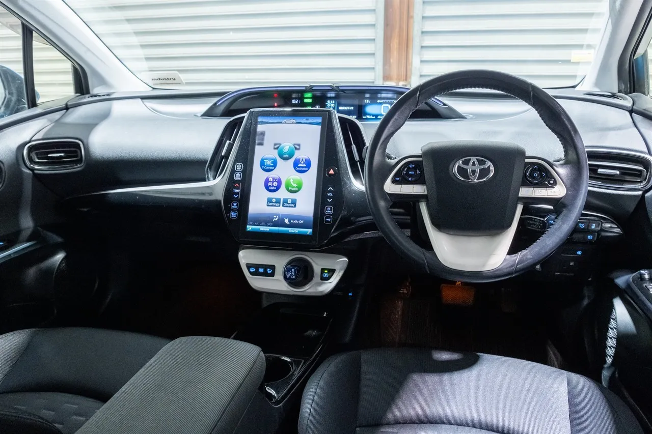 2017 Toyota Prius PHV A