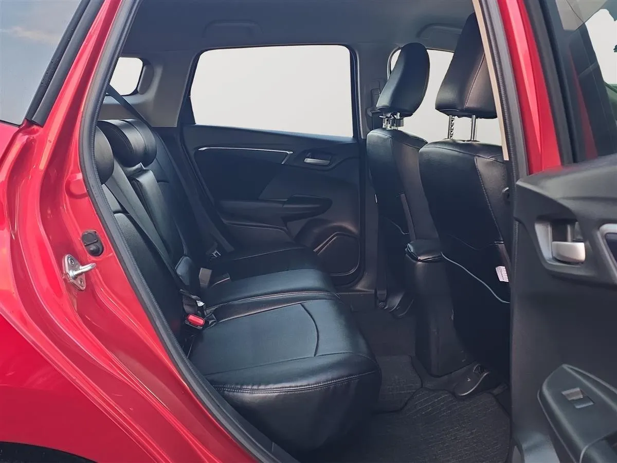 2019 Honda Shuttle X, HYBRID, ADAPTIVE CRUISE, LANE ASSIST Station