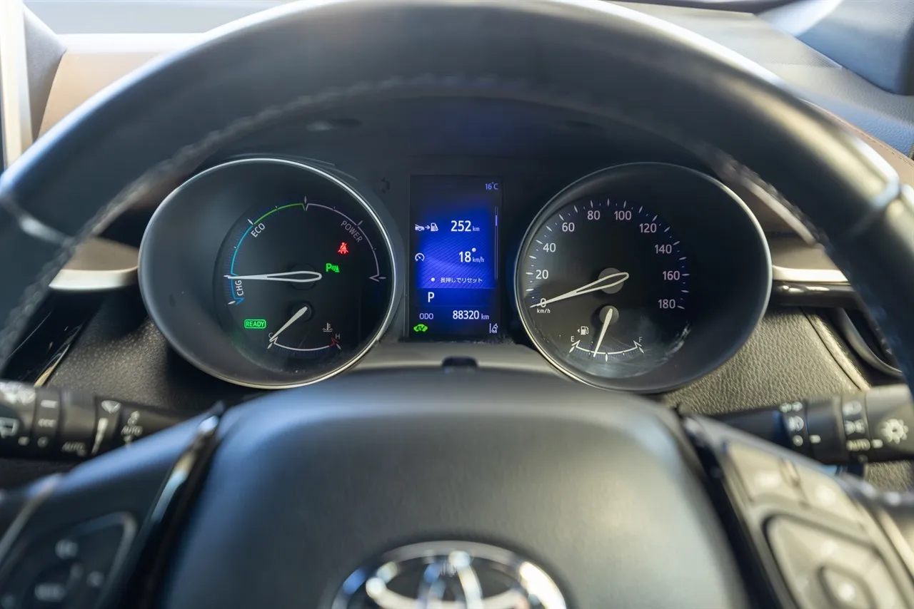 2017 Toyota C-HR Hybrid G