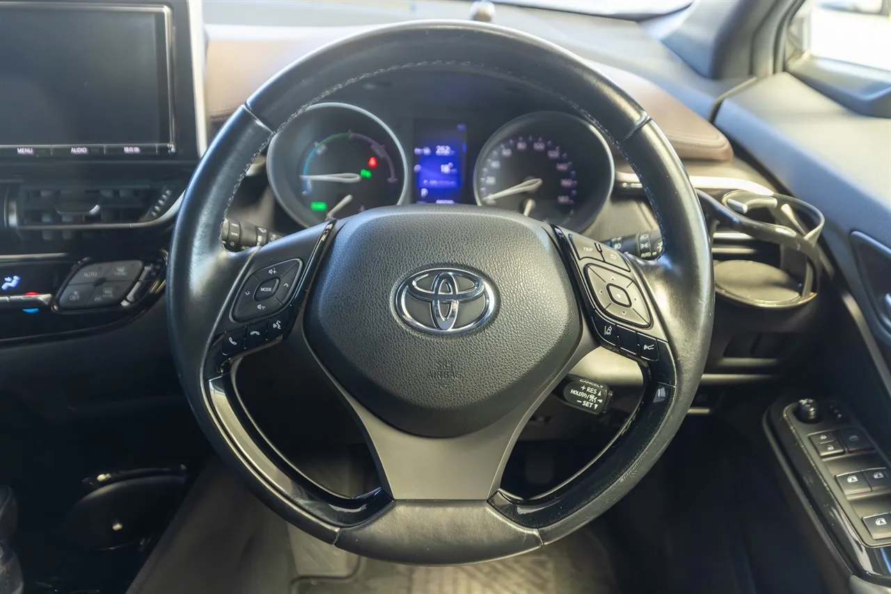 2017 Toyota C-HR Hybrid G