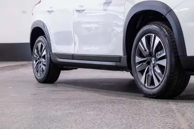 2018 Peugeot 2008 Allure 1.2PT photo 6
