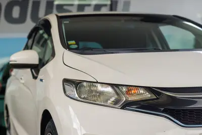 2017 Honda Fit Hybrid F-Package photo 12