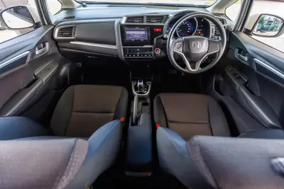 2017 Honda Fit Hybrid F-Package photo 16