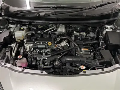 2022 Toyota Yaris Cross Z Limited Hybrid E-Four Station photo 7