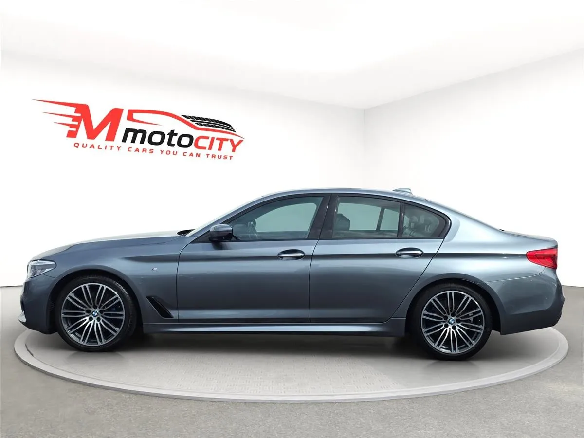 2017 BMW 530i M SPORT, photo 6 of 20