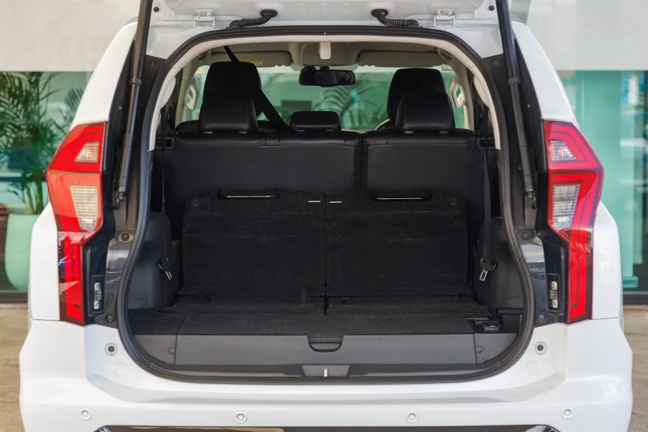 2020 Mitsubishi Pajero Sport VRX Black Pack 4WD