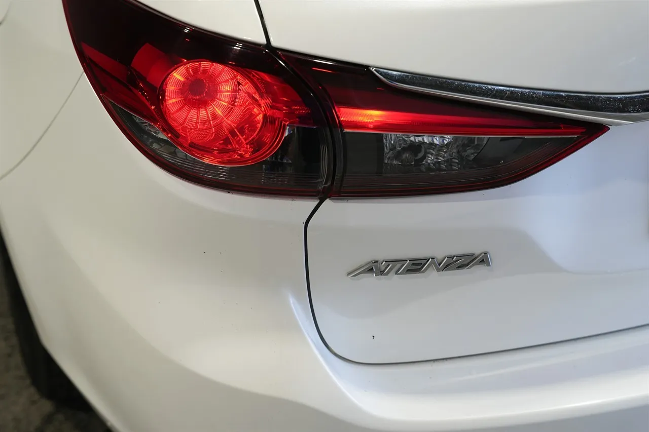 2014 Mazda Atenza 20S