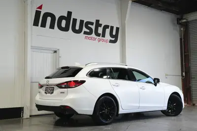 2014 Mazda Atenza 20S photo 2