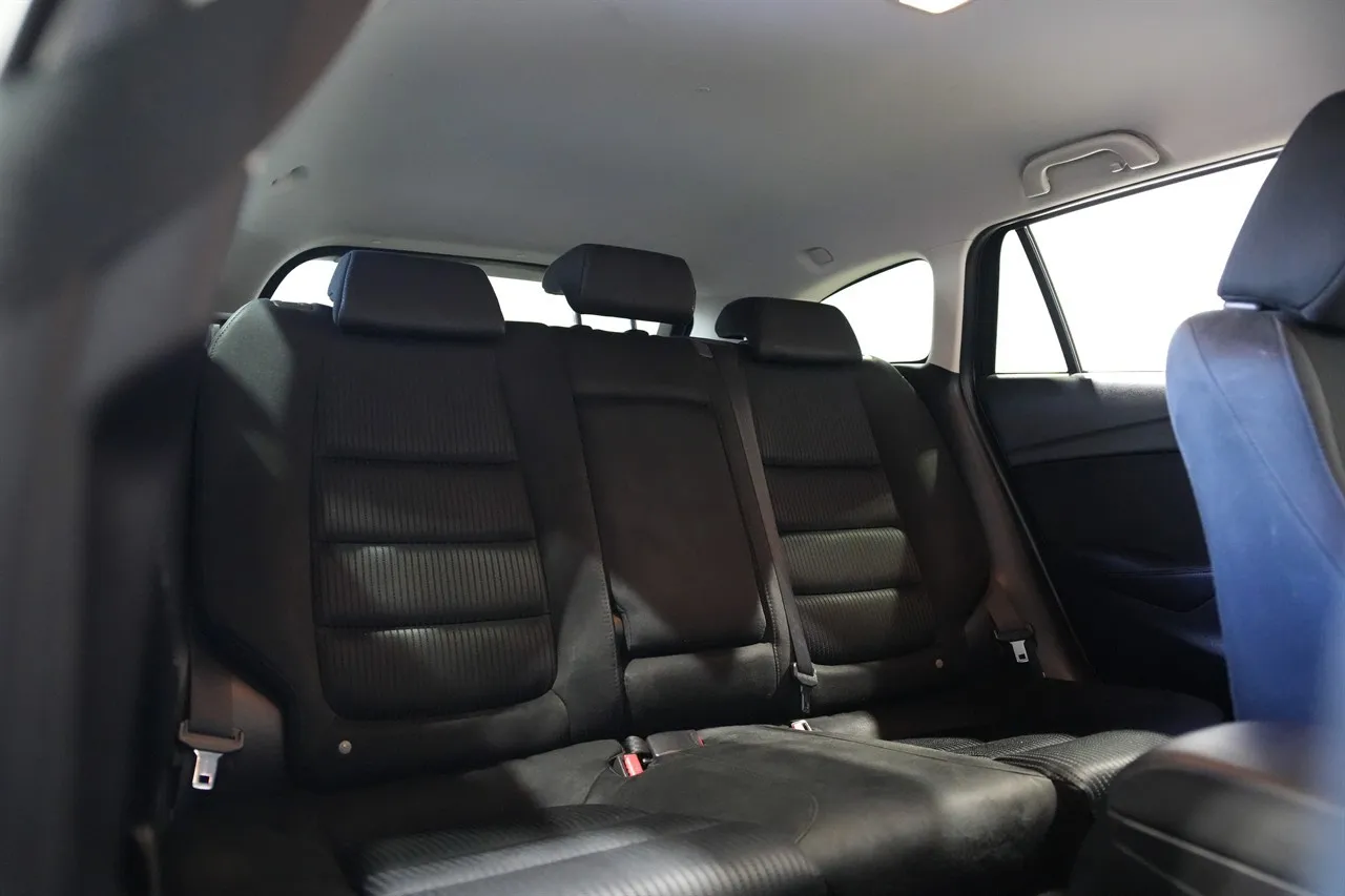 2014 Mazda Atenza 20S