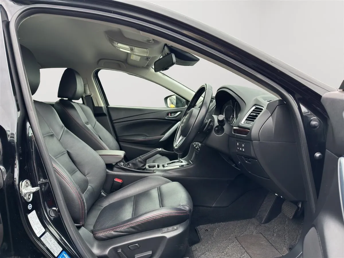 2013 Mazda Atenza SL package, Radar Cruise, Paddle Shift