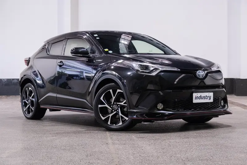 2017 Toyota C-HR G Hybrid Modelista
