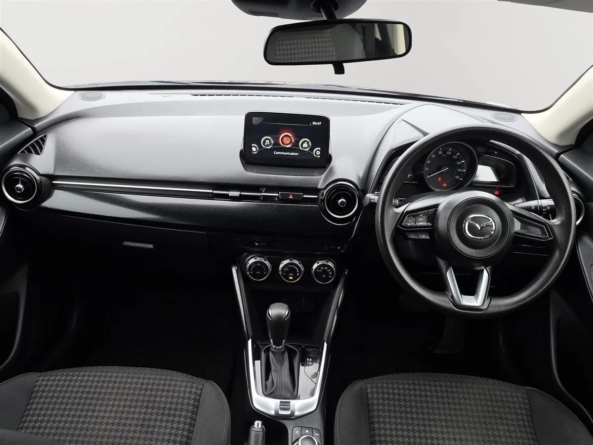 2017 Mazda Demio