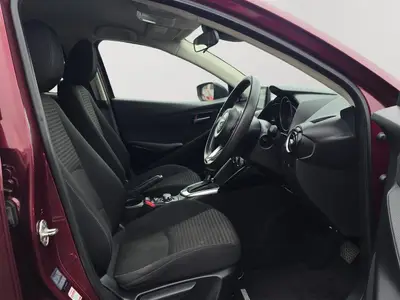 2017 Mazda Demio photo 13