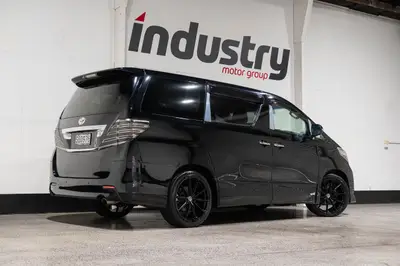 2009 Toyota Alphard 240S 7 Seater photo 2