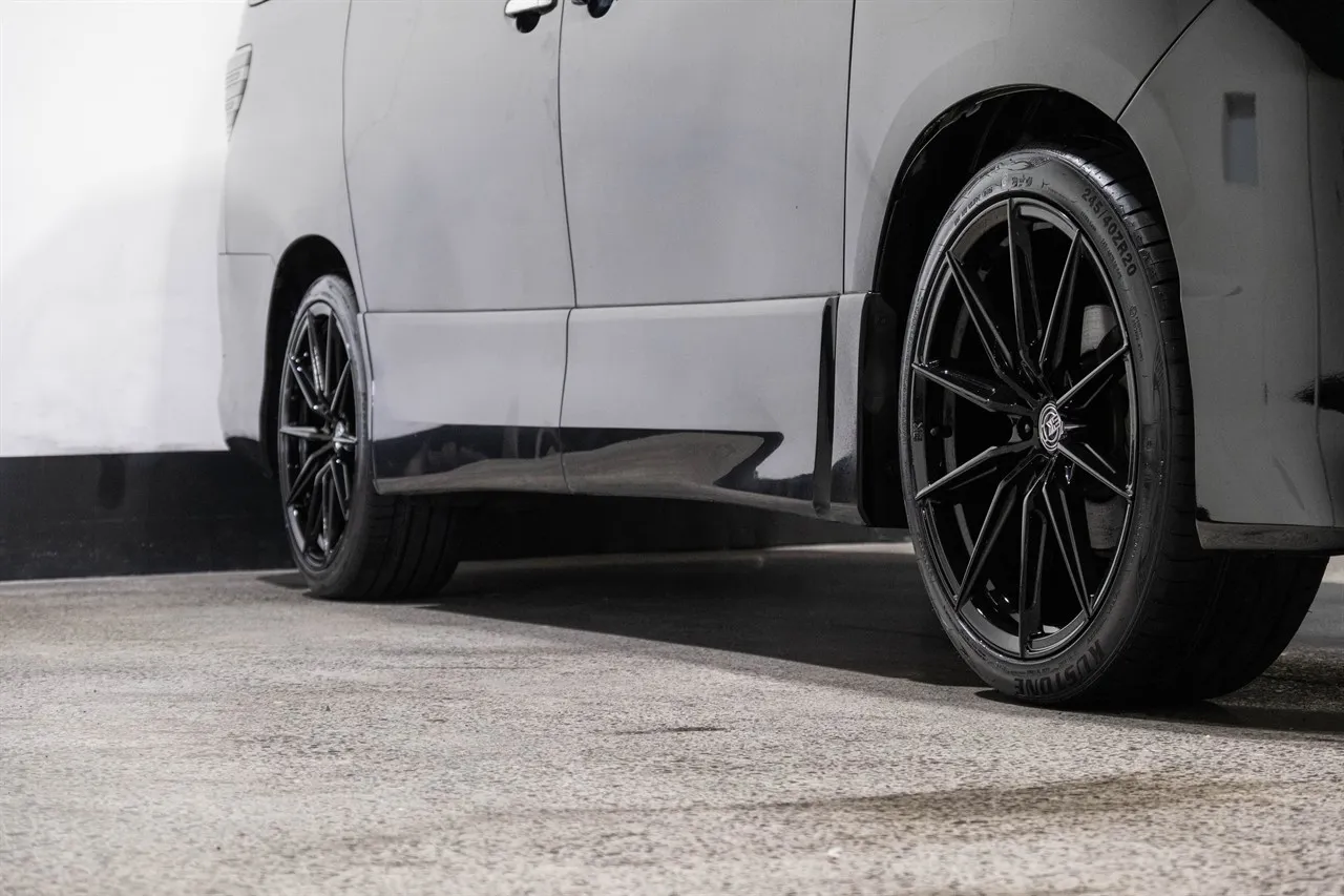 2009 Toyota Alphard 240S 7 Seater