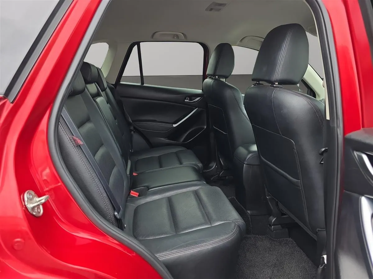 2016 Mazda CX-5 S L Package, Full leather, Adaptive Cruise RV/