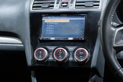2016 Subaru Impreza Sport 2.0i 4WD photo 19