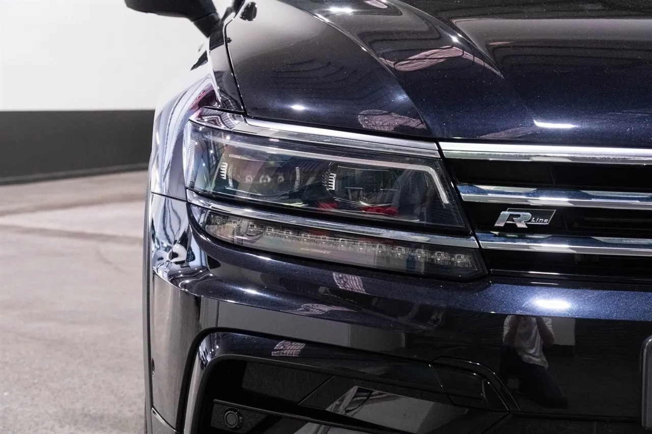 2020 Volkswagen Tiguan TSI R-LINE 4MOTION 2