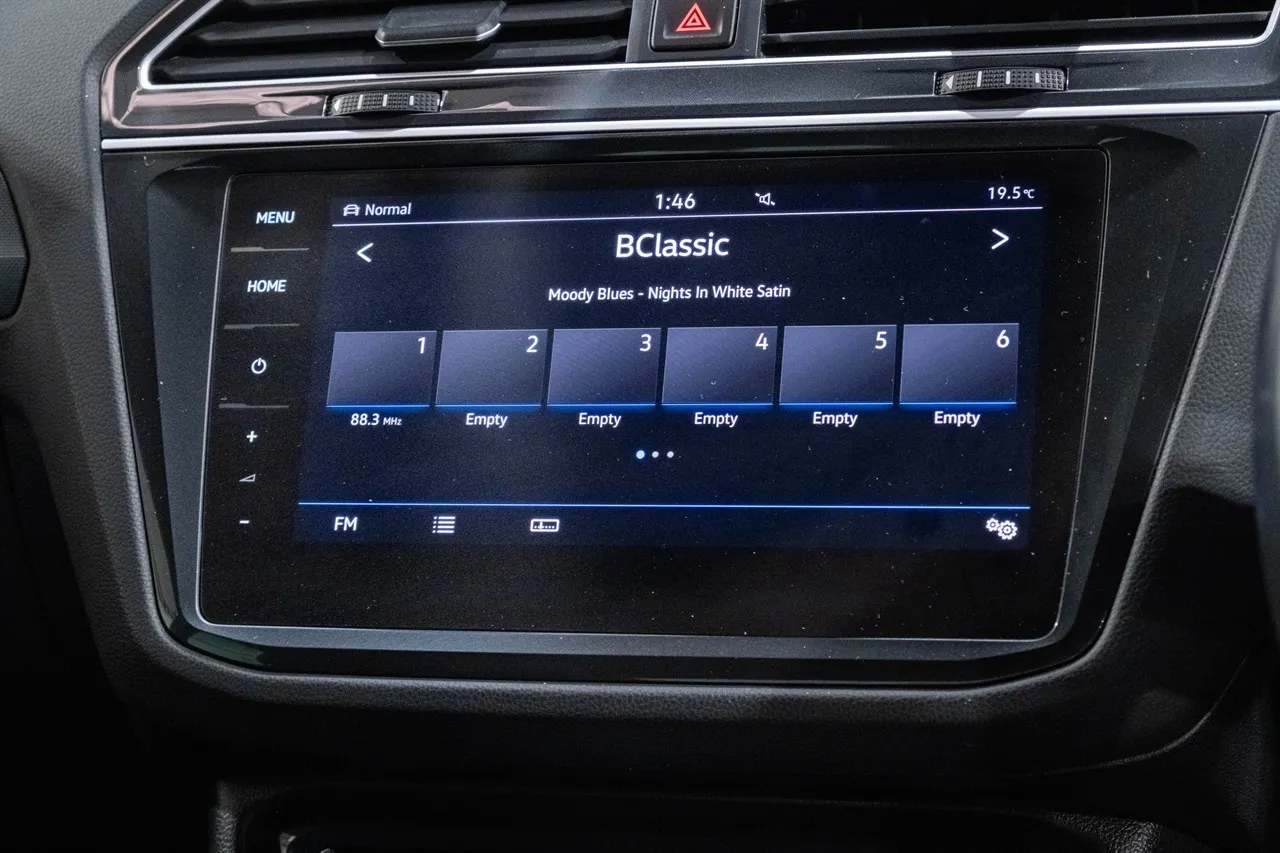 2020 Volkswagen Tiguan TSI R-LINE 4MOTION 2