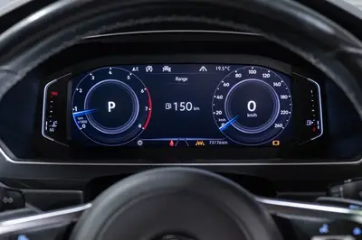 2020 Volkswagen Tiguan TSI R-LINE 4MOTION 2 photo 17