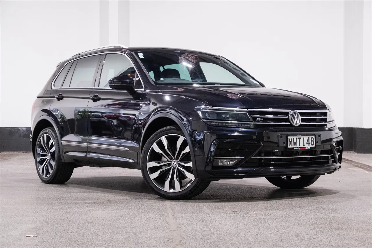 2020 Volkswagen Tiguan TSI R-LINE 4MOTION 2