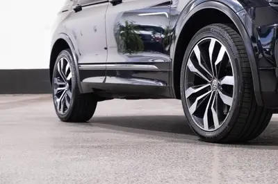2020 Volkswagen Tiguan TSI R-LINE 4MOTION 2 photo 4