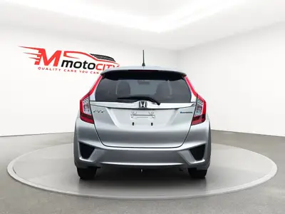 2013 Honda Fit HYBRID, VERY ECONOMICAL ON FUEL photo 4