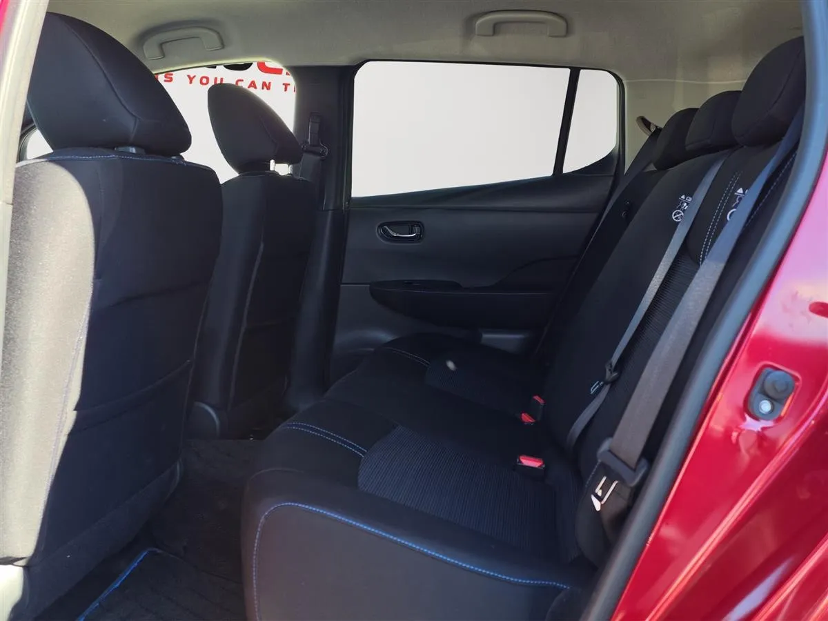 2018 Nissan Leaf Pro pilot, Heated seats,