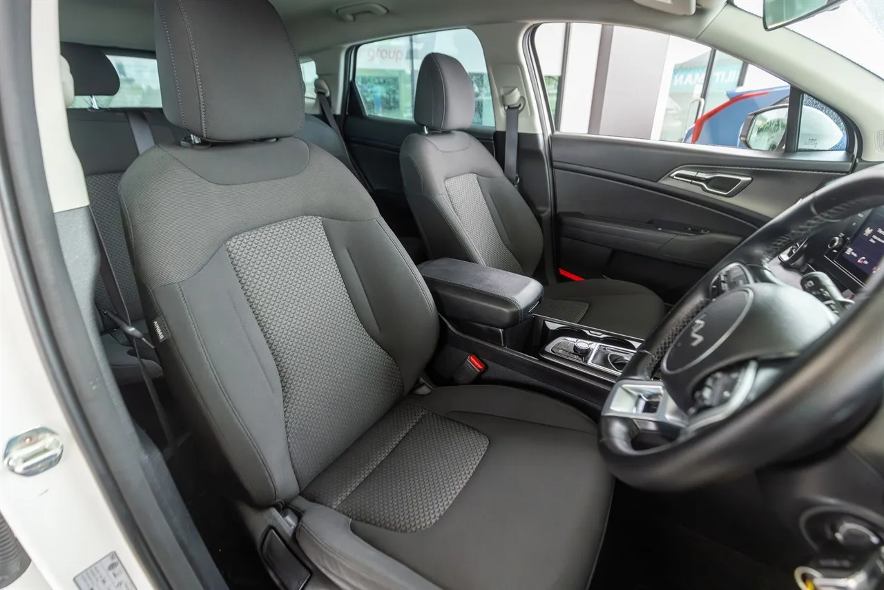 2023 Kia Sportage Urban LX 2.0P NZ New