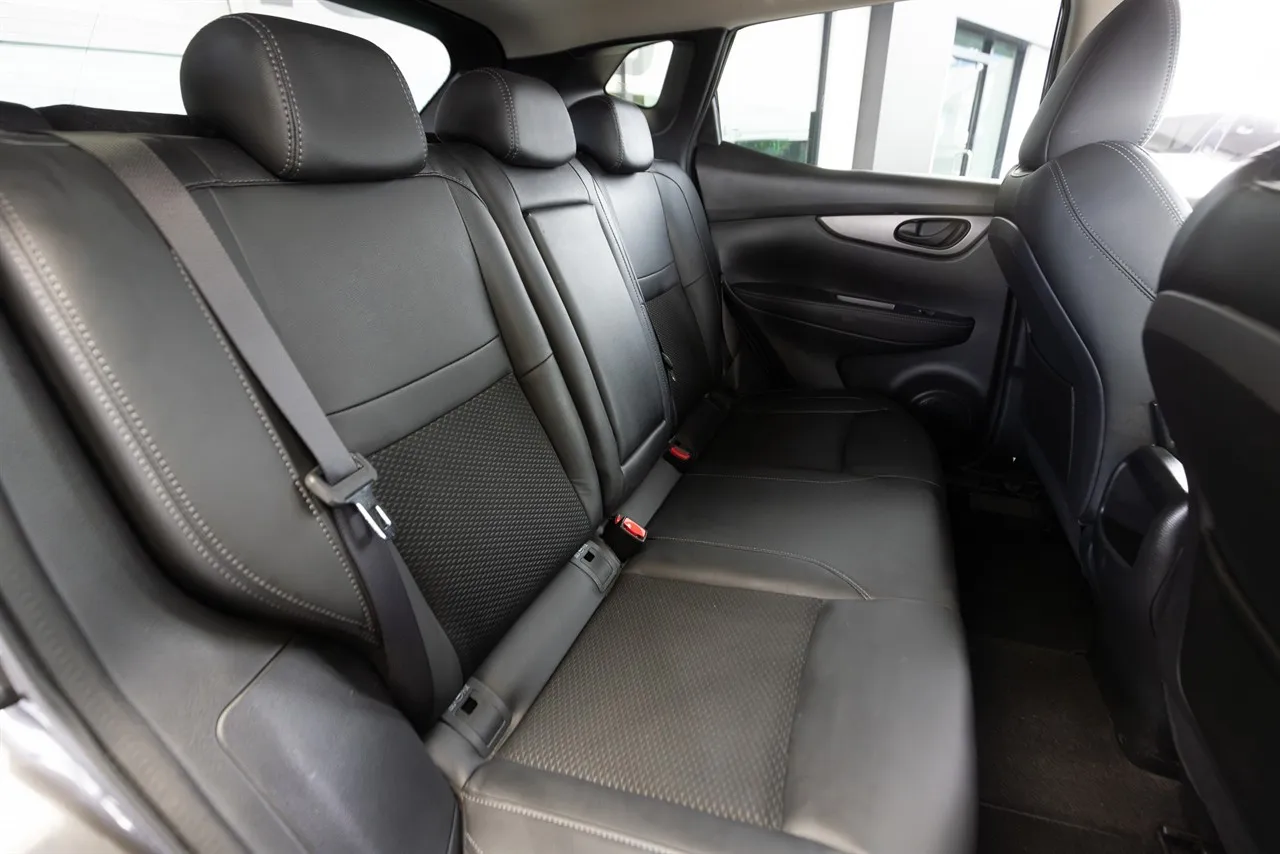 2018 Nissan Qashqai ST-L