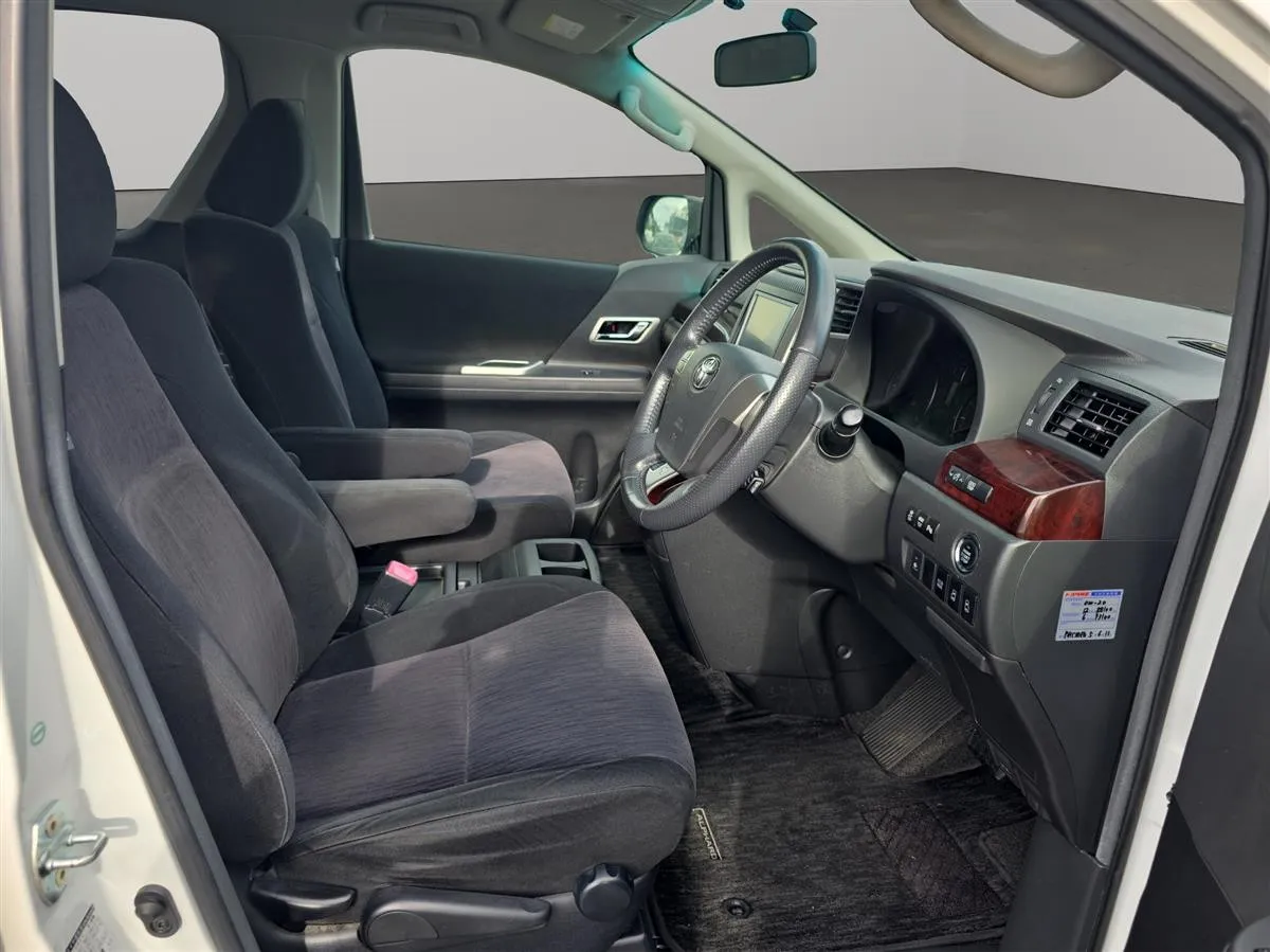 2012 Toyota Alphard Cruise control, Dark Interior Station
