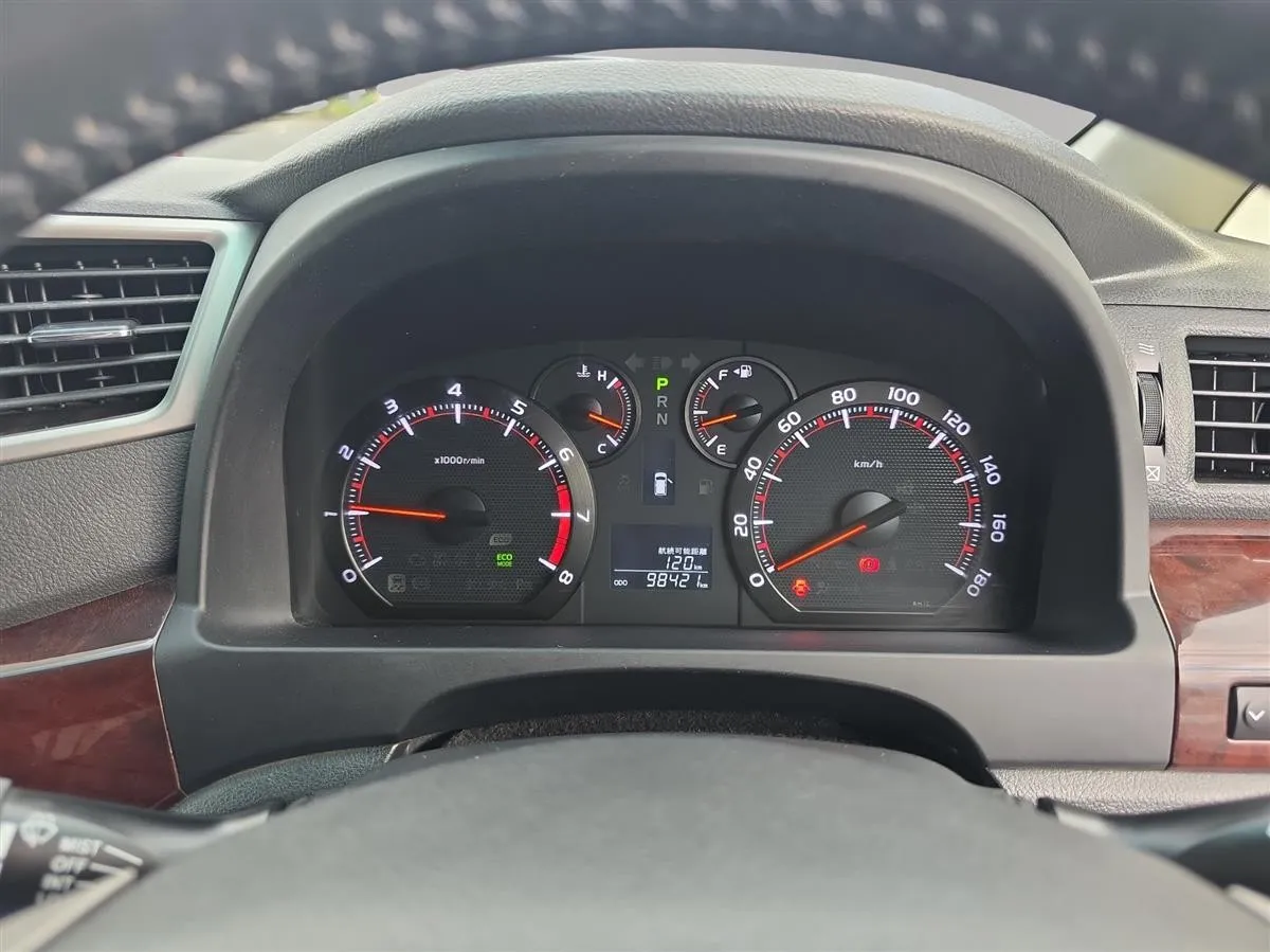 2012 Toyota Alphard Cruise control, Dark Interior Station