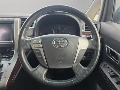 2012 Toyota Alphard Cruise control, Dark Interior Station photo 17