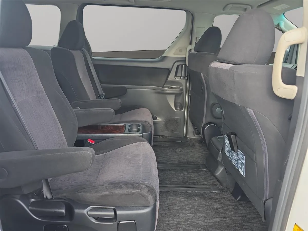 2012 Toyota Alphard Cruise control, Dark Interior Station