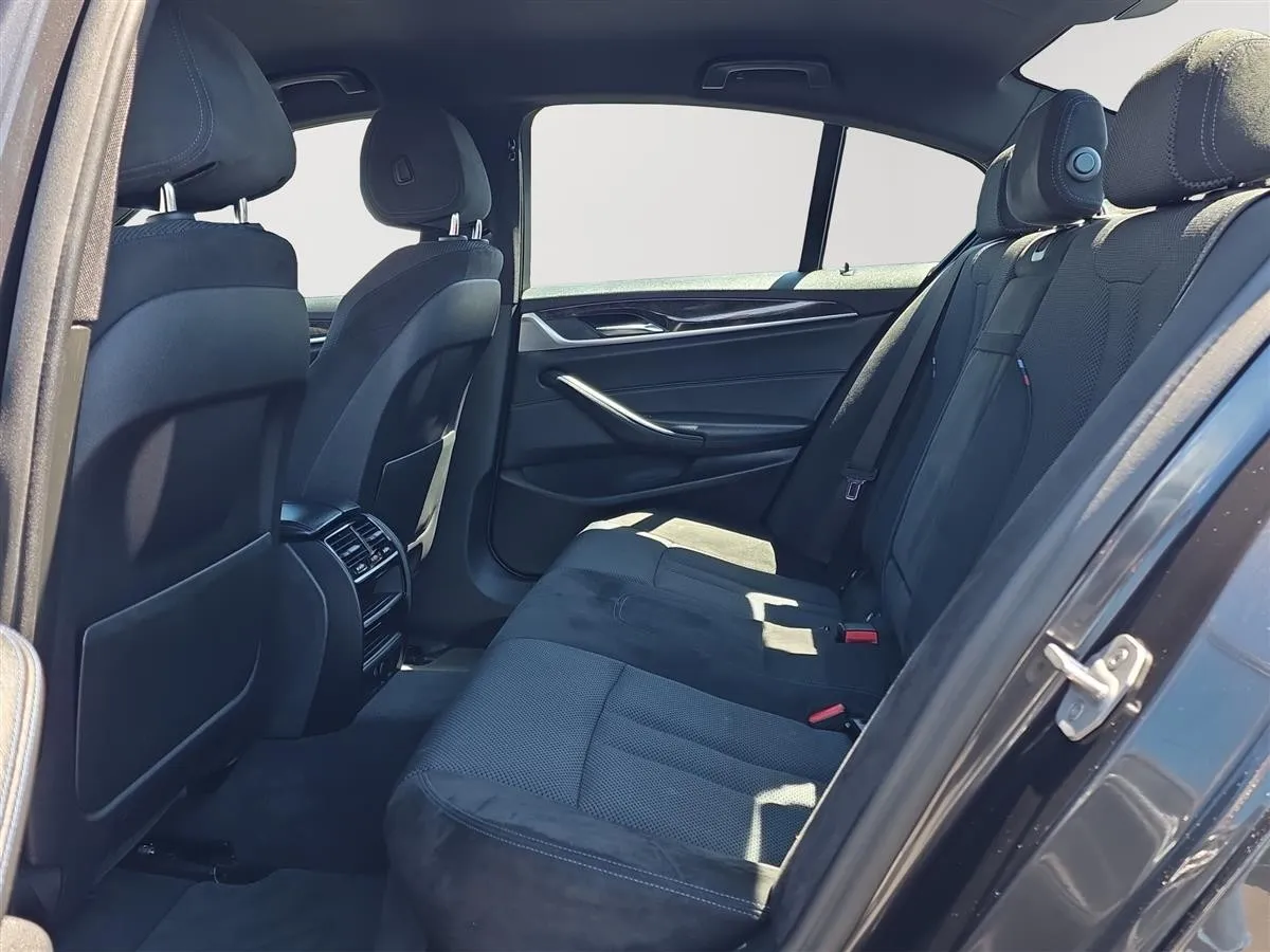 2017 BMW 523i New Shape, M Sport,