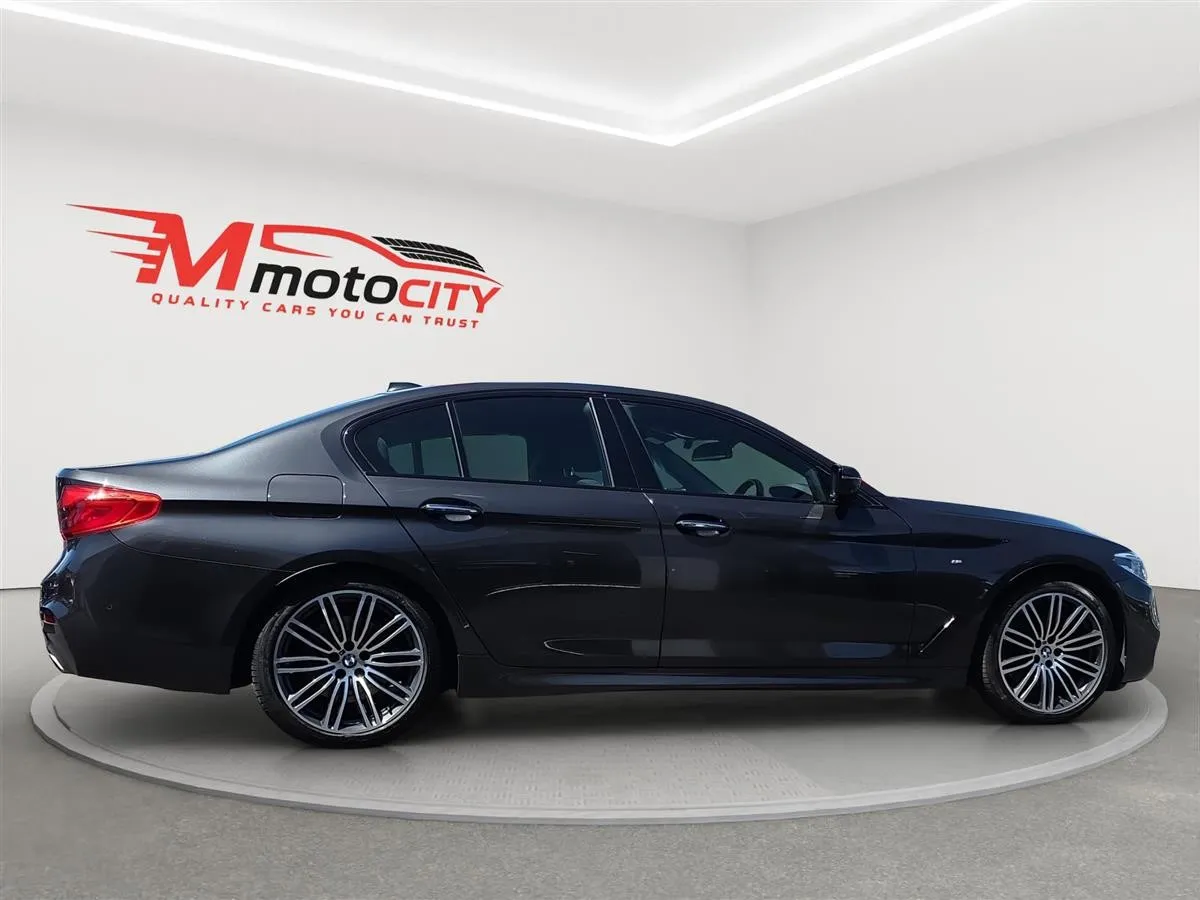 2017 BMW 523i New Shape, M Sport,