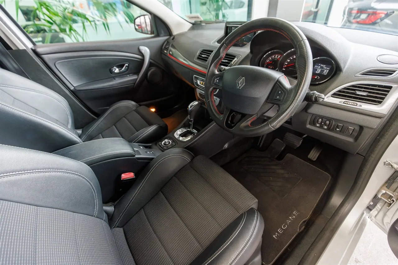 2016 Renault Megane GT Line 2.0P NZ New