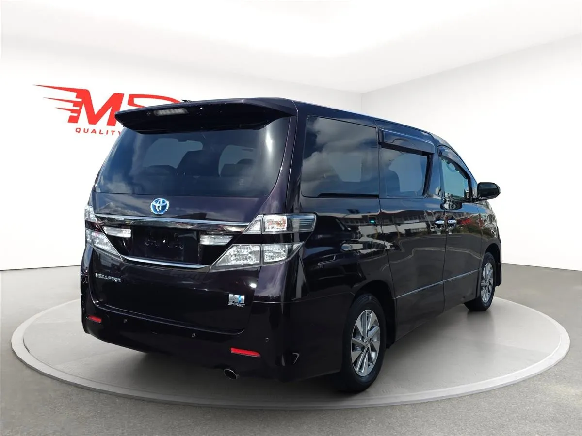 2012 Toyota Vellfire ZR, HYBRID, 7 Seater Station