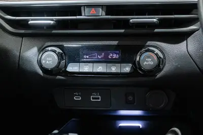 2022 Nissan Note Aura G Hybrid BOSE! photo 19