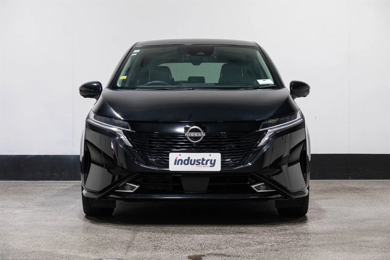 2022 Nissan Note Aura G Hybrid BOSE!