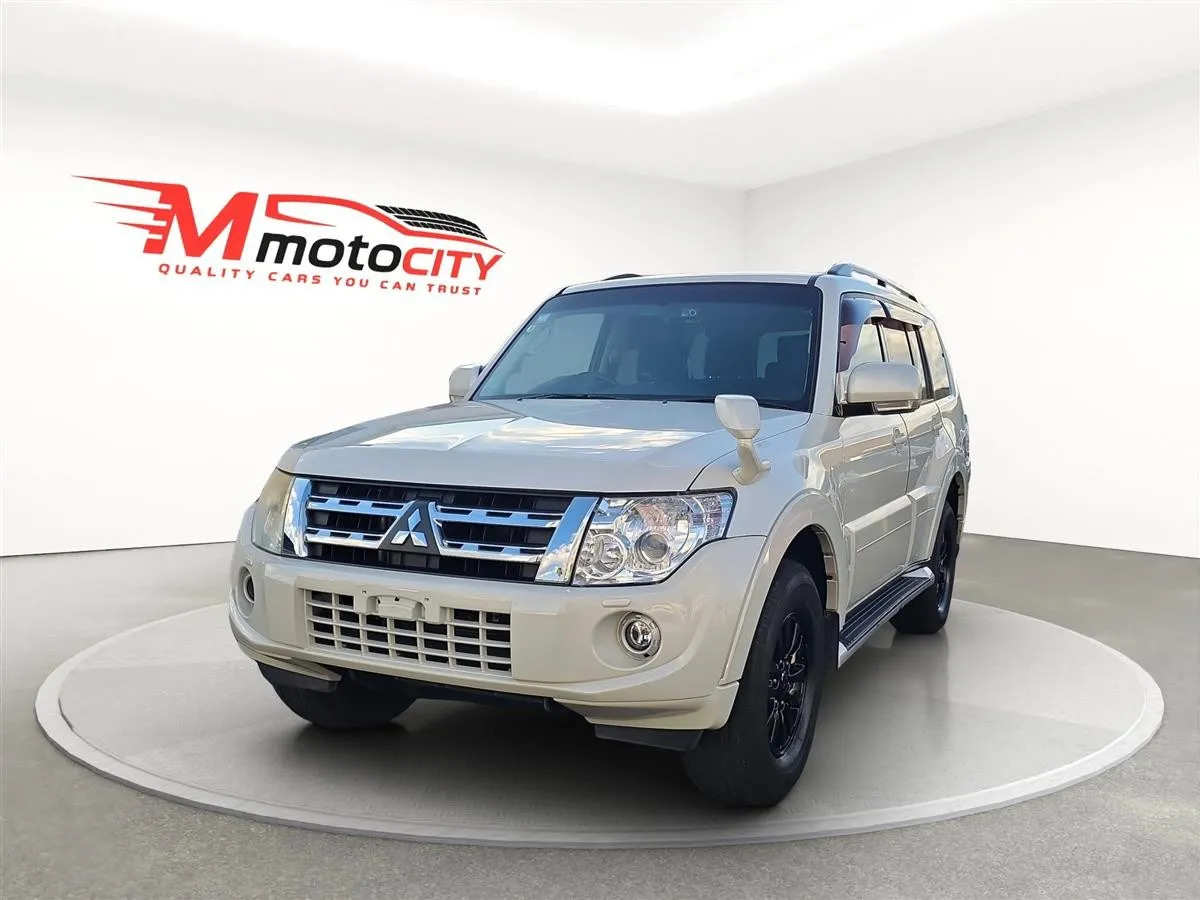 2013 Mitsubishi Pajero GR, LONG EXCEED, Optional, 7 SEATS RV/
