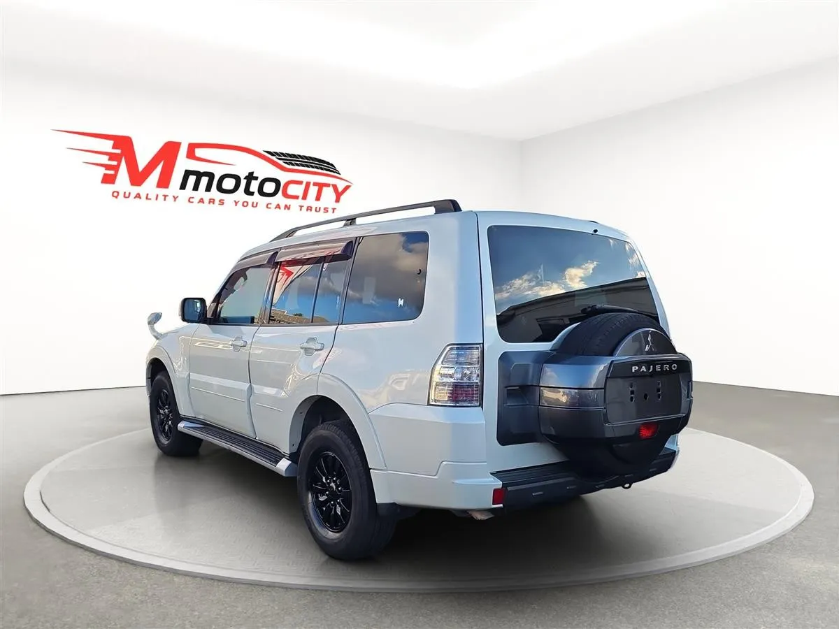 2013 Mitsubishi Pajero GR, LONG EXCEED, Optional, 7 SEATS, photo 5 of 20