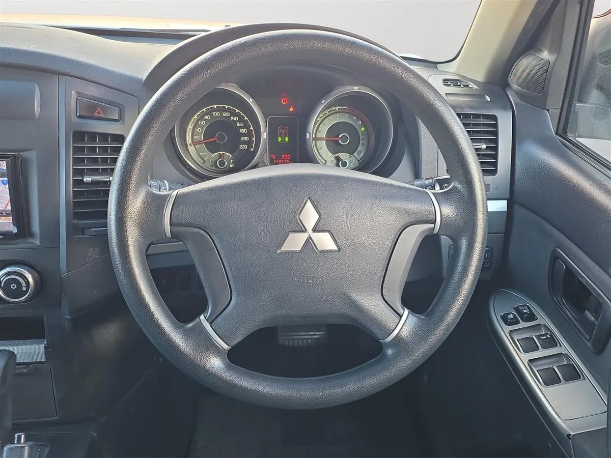2013 Mitsubishi Pajero GR, LONG EXCEED, Optional, 7 SEATS RV/